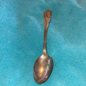Vintage Collectible Lois Wilson Oneida Par Plate 6” spoon!